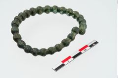 Foto von Bronzeknotenarmreif (NHMW-PRAE-024868)